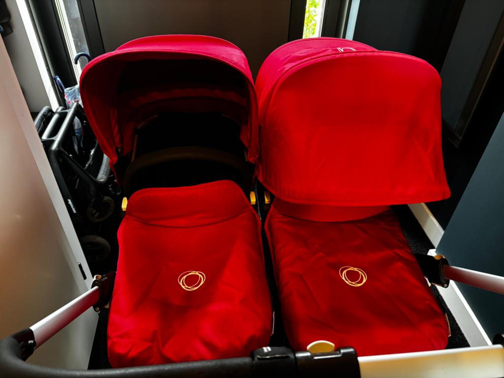 Bugaboo donkey tweelingwagen zeer compleet, Ophalen, Gebruikt, Bugaboo, Duowagen