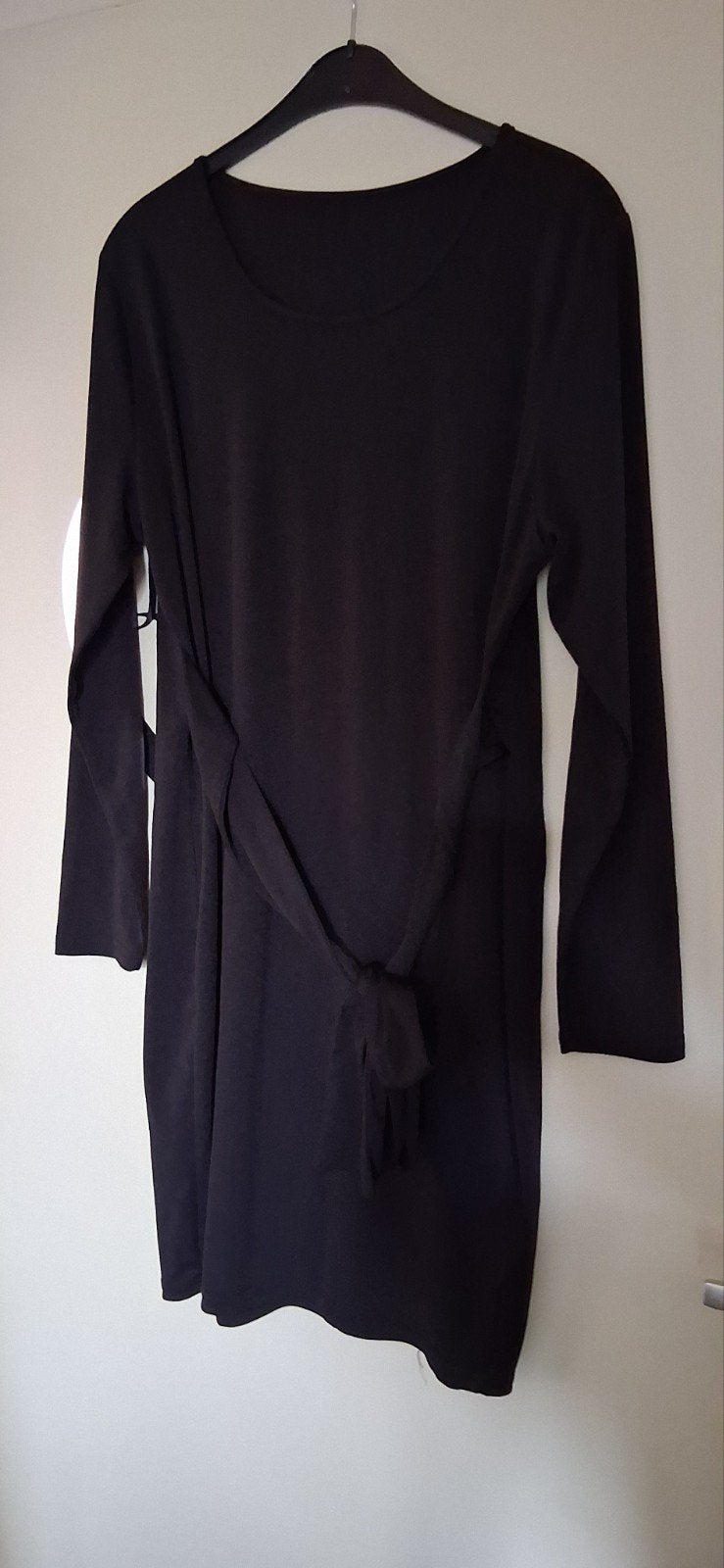 Grote vuilniszak met kleding mt 46, Kleding | Dames, Ophalen, Zo goed als nieuw, Maat 46/48 (XL) of groter, Lang
