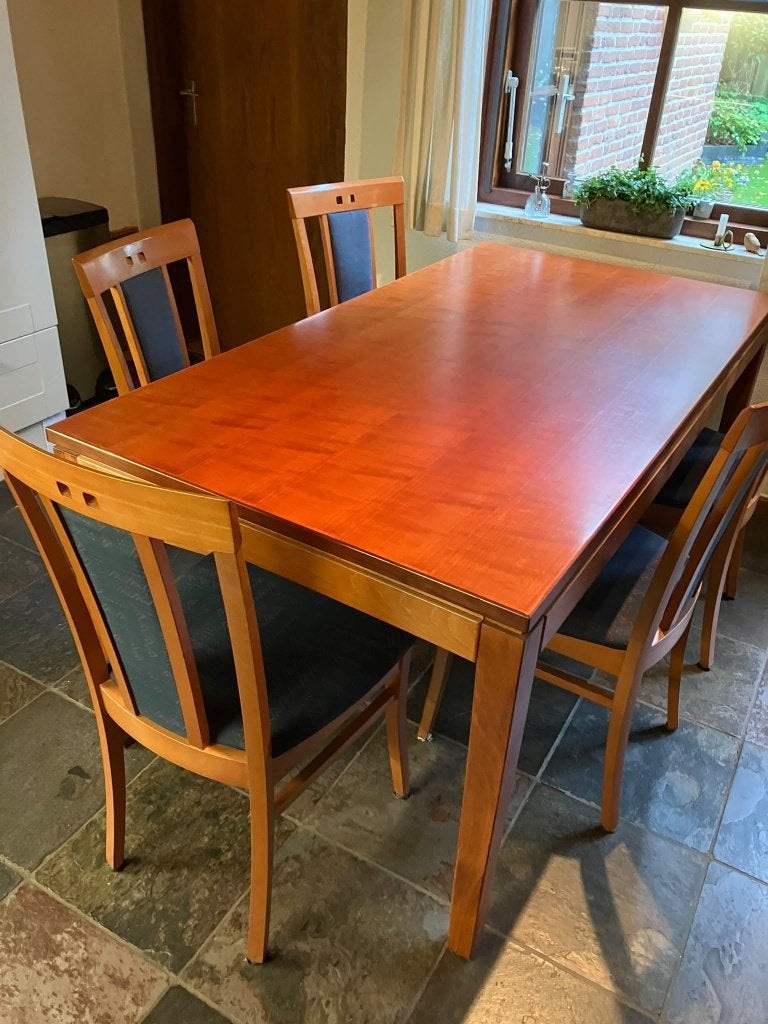 Elegante eettafel met 4 stoelen - Zo goed als nieuw, Gebruikt, Kersenhout, 50 tot 100 cm, 150 tot 200 cm