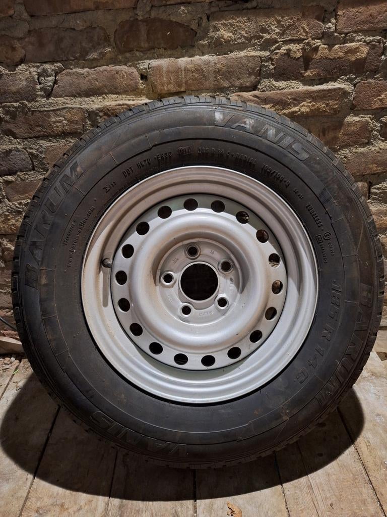 Nieuwe autoband met velg - Barum Vanis 185 R14 C, Ophalen