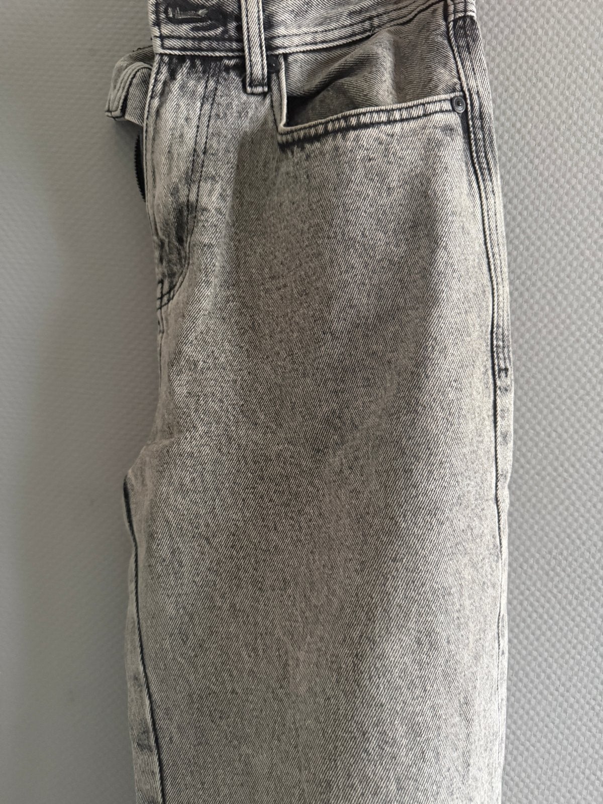 Mooie Baggy Grijs Zwart Broek - Maat 29/30, Kleding | Dames, Ophalen of Verzenden, Zo goed als nieuw, Grijs, Lang