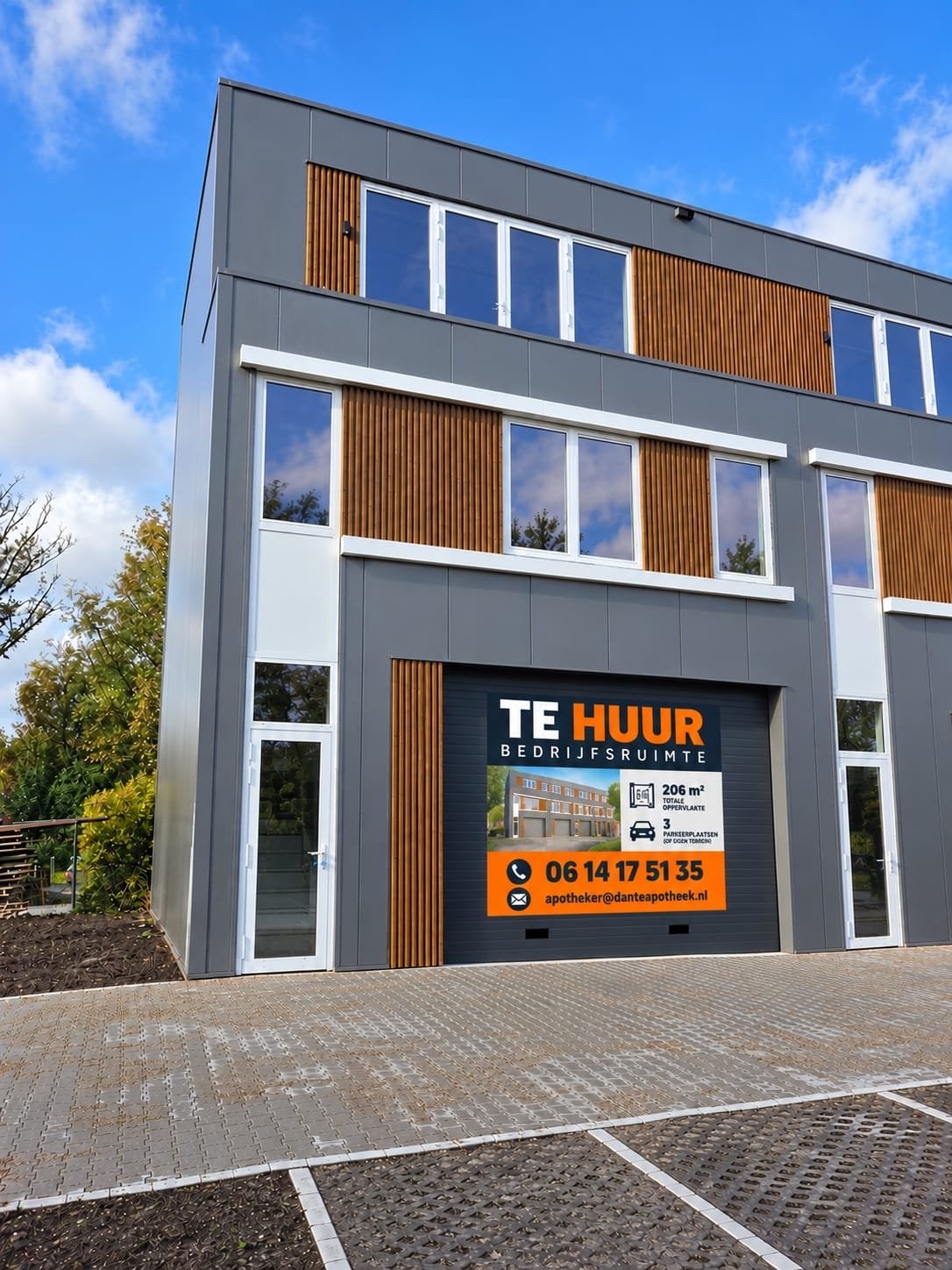 LUXE Bedrijfsruimte incl 3 parkeerplaatsen! Ook per etage!, Huur, Bedrijfsruimte