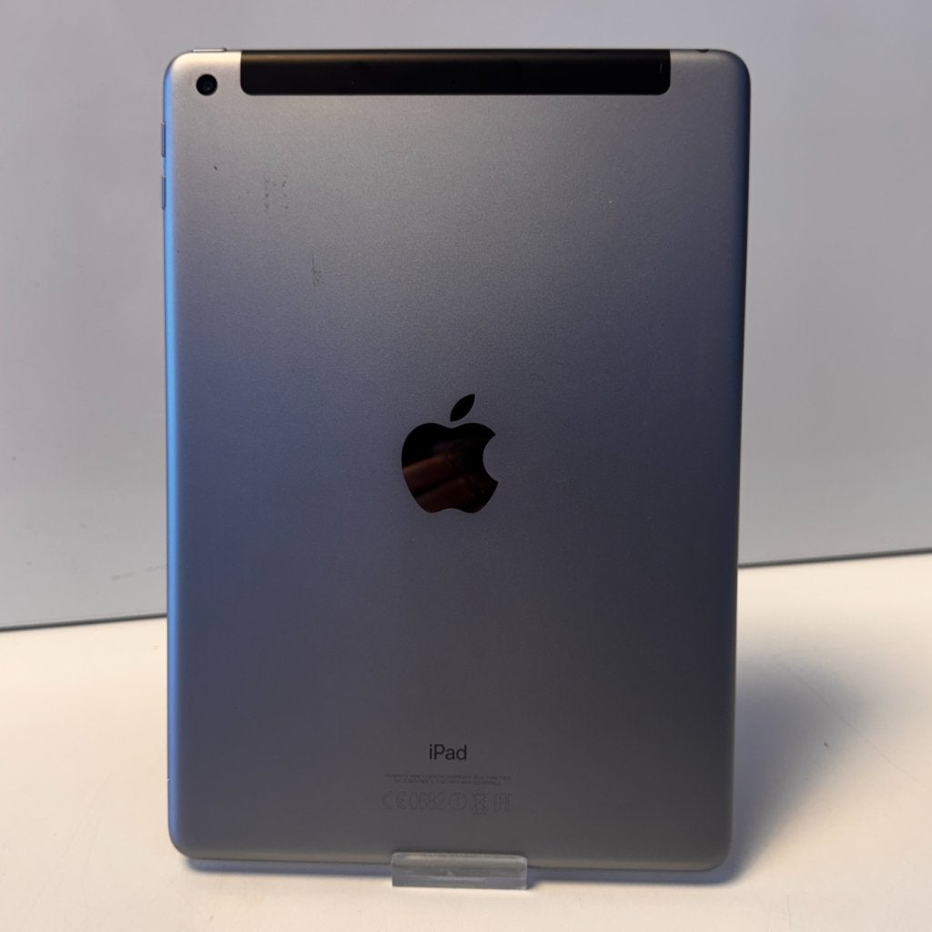 Apple iPad 5e Gen 32GB Grijs Wifi + 4G | Nette staat, Computers en Software, Apple iPads, Apple, Zo goed als nieuw, Support@apple.com