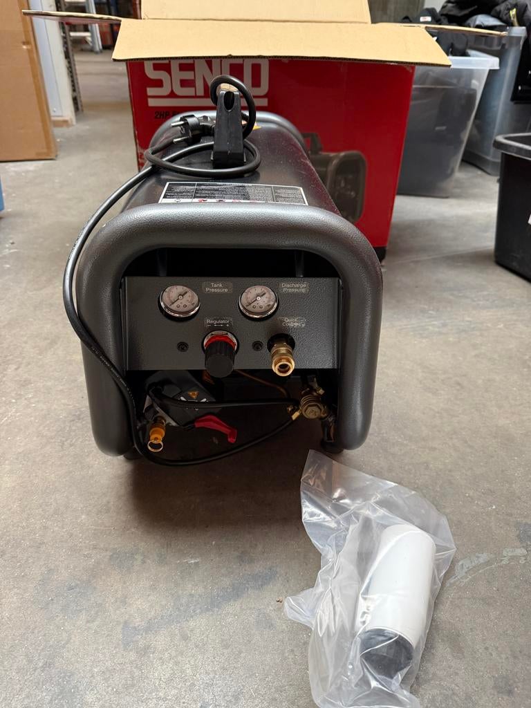 Senco Compressor PC1252EU, Doe-het-zelf en Verbouw, Compressors, Ophalen, Gebruikt, 6 tot 10 bar, 200 tot 400 liter/min
