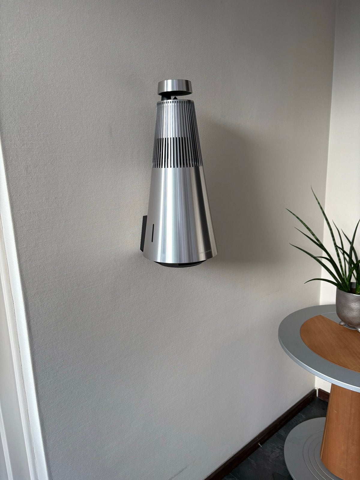 BeoSound 2 MK2 GVA - Prachtige Multiroom Speaker, Slimme speaker, WiFi, Zo goed als nieuw, Bang & Olufsen