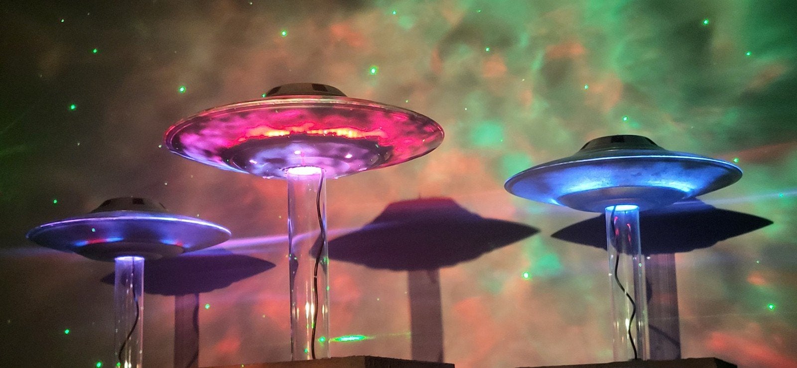 Handgemaakt UFO LED Object by Majestic12 Design., Ophalen of Verzenden