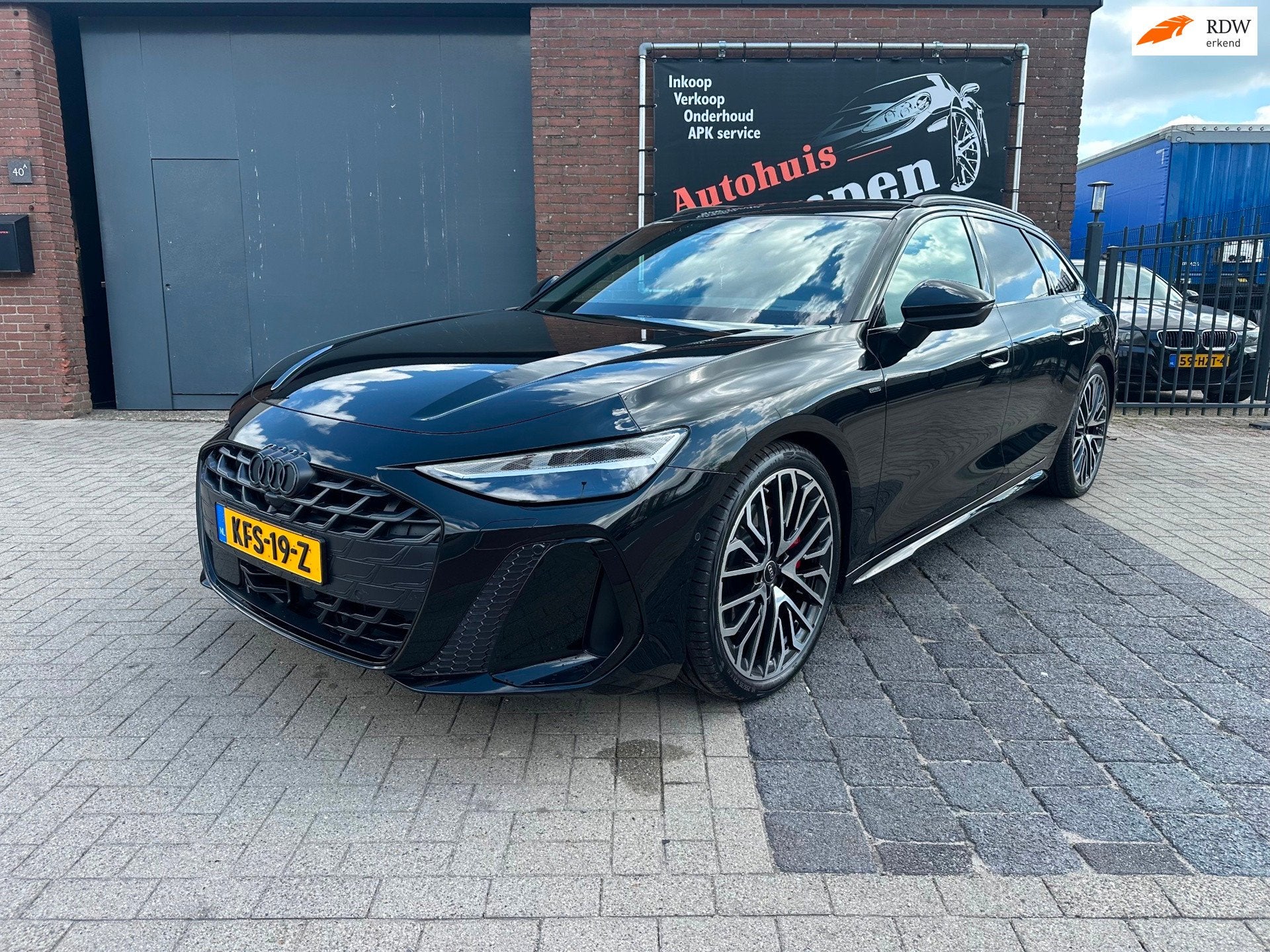 Audi A6 Avant 2.0 e-hybrid quattro S edition Competition*B&O, Auto's, Audi, Automaat, Dealer onderhouden, Gebruikt, 4 cilinders