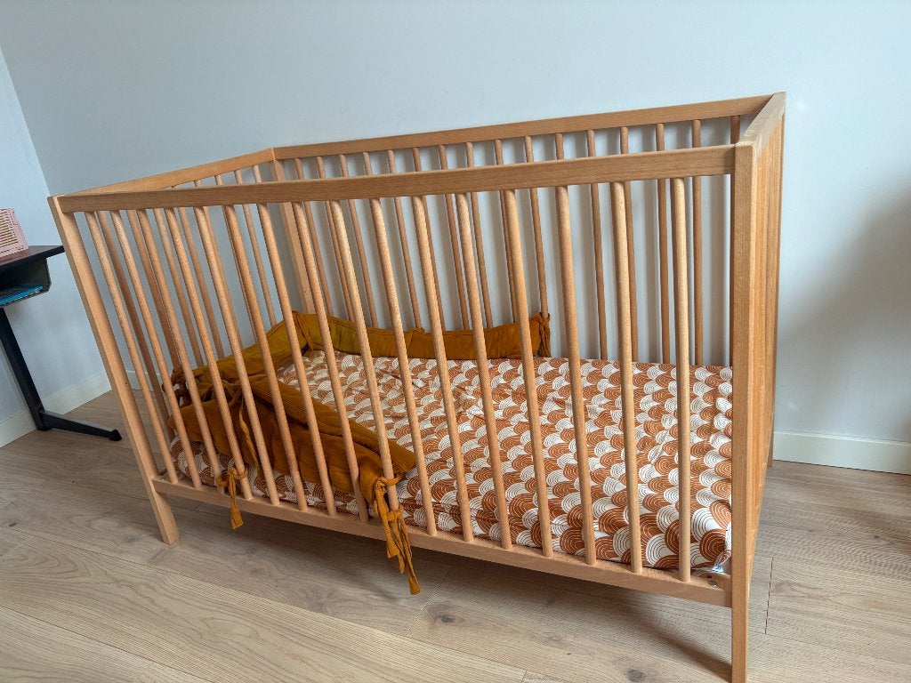 Ledikant Ikea, Ophalen of Verzenden, Zo goed als nieuw, Ledikant