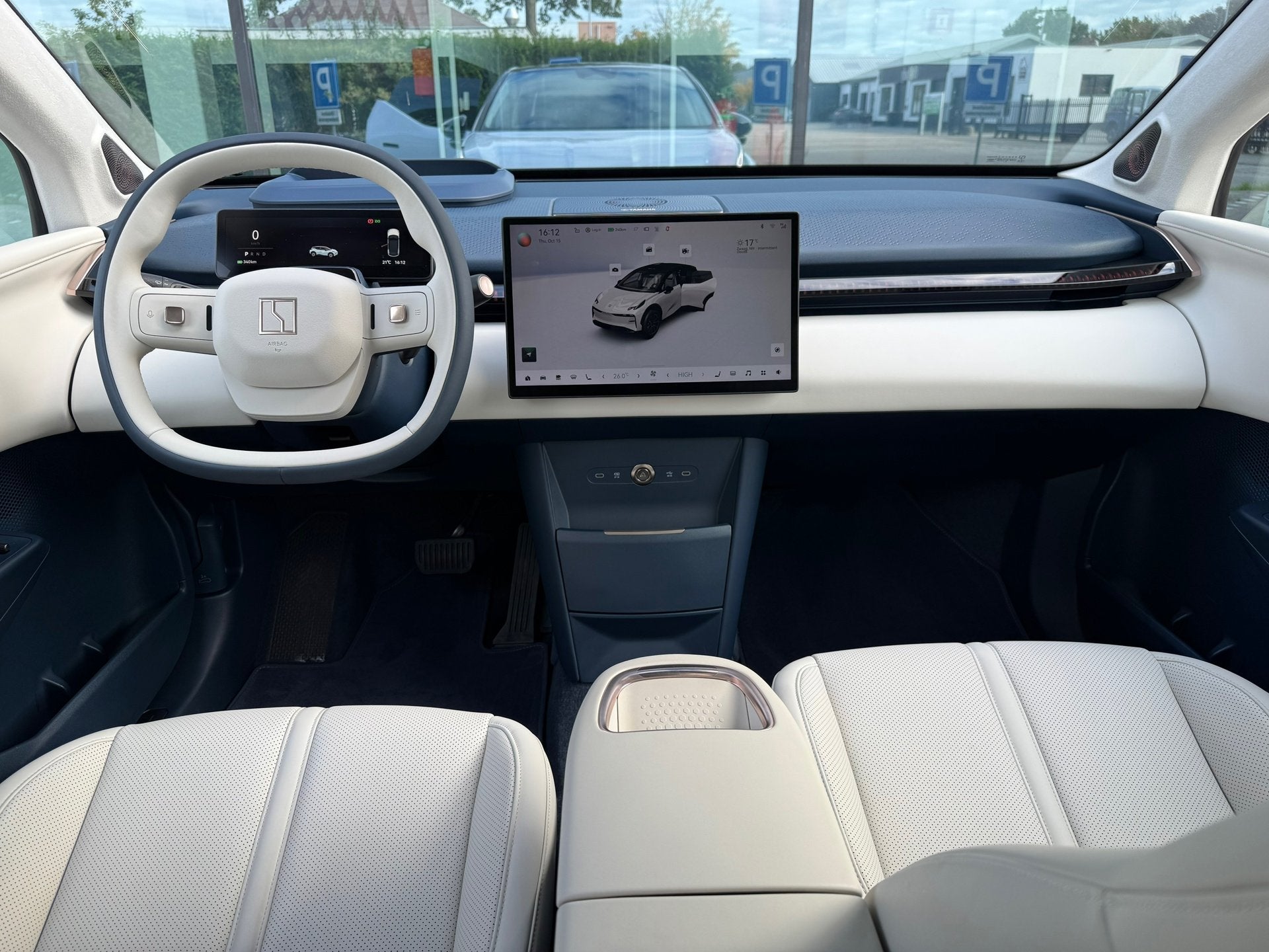 Zeekr X RWD Long Range 69 kWh - Automaat - Panodak - Leder -, Auto's, Automaat, Achterwielaandrijving, Gebruikt, Beige