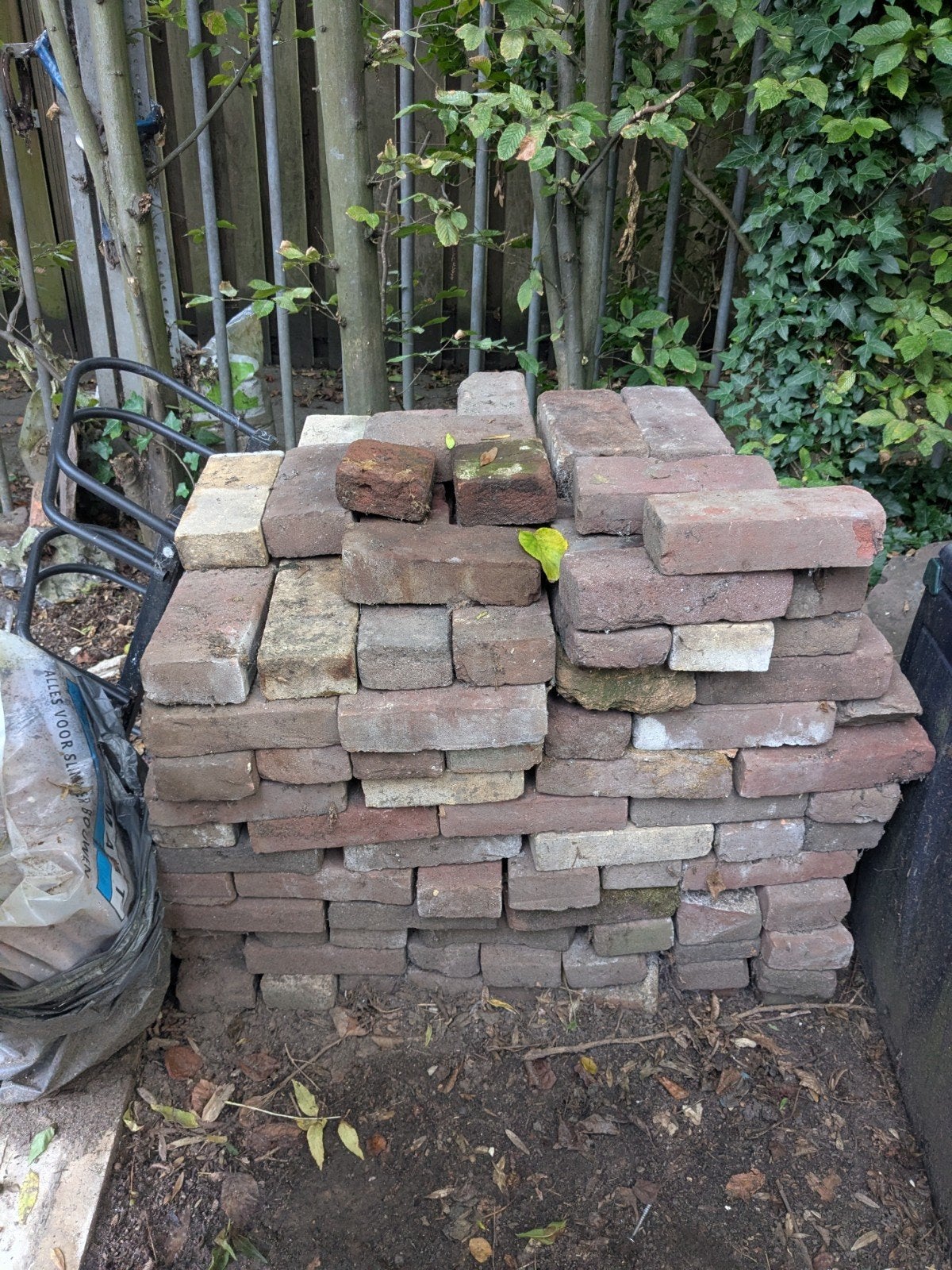 Schone bakstenen gratis ophalen, Doe-het-zelf en Verbouw, Metselstenen, Ophalen, Gebruikt, Bakstenen