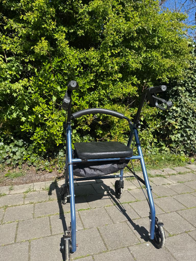 Rollator, Diversen, Ophalen, Opvouwbaar, Gebruikt