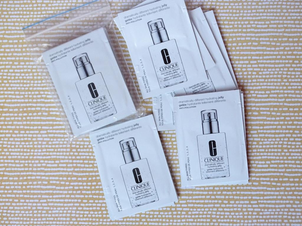 Clinique Dramatically Different Hydrating Jelly (29 proefjes, Ophalen of Verzenden, Nieuw, Gehele gezicht, Verzorging