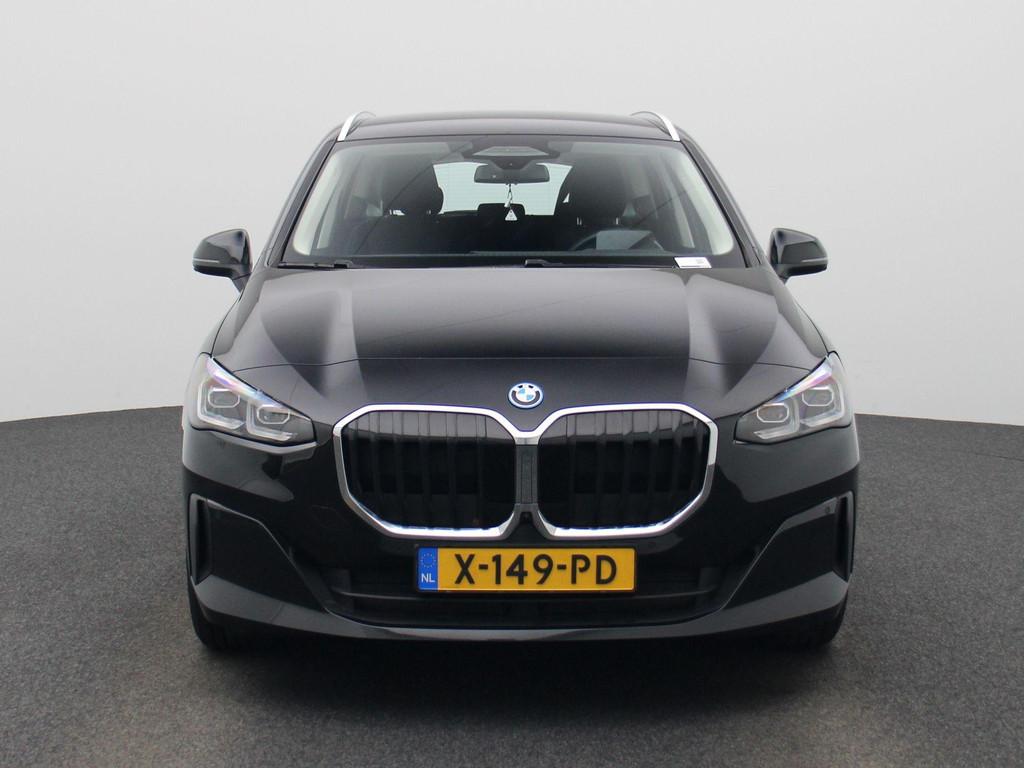 BMW 2-serie Active Tourer 230e xDrive | AUTOMAAT | TREKHAAK, Auto's, BMW, Automaat, 12 maanden, Stof, Gebruikt
