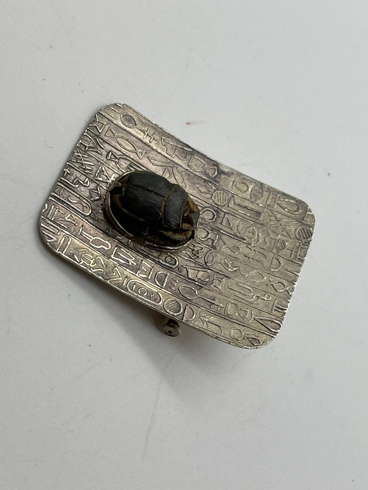 F76 Prachtige zilveren Egyptische hanger/broche scarabee, Ophalen of Verzenden, Zilver
