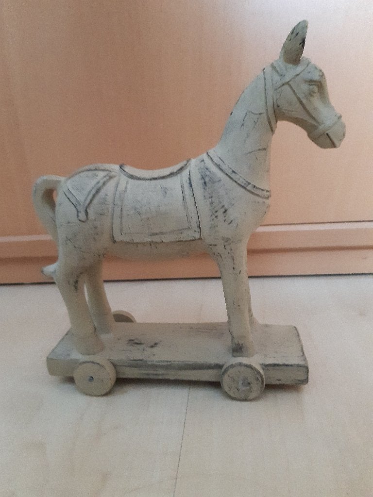 paarden beeld ongeveer 18 cm, Ophalen of Verzenden, Zo goed als nieuw, Dier