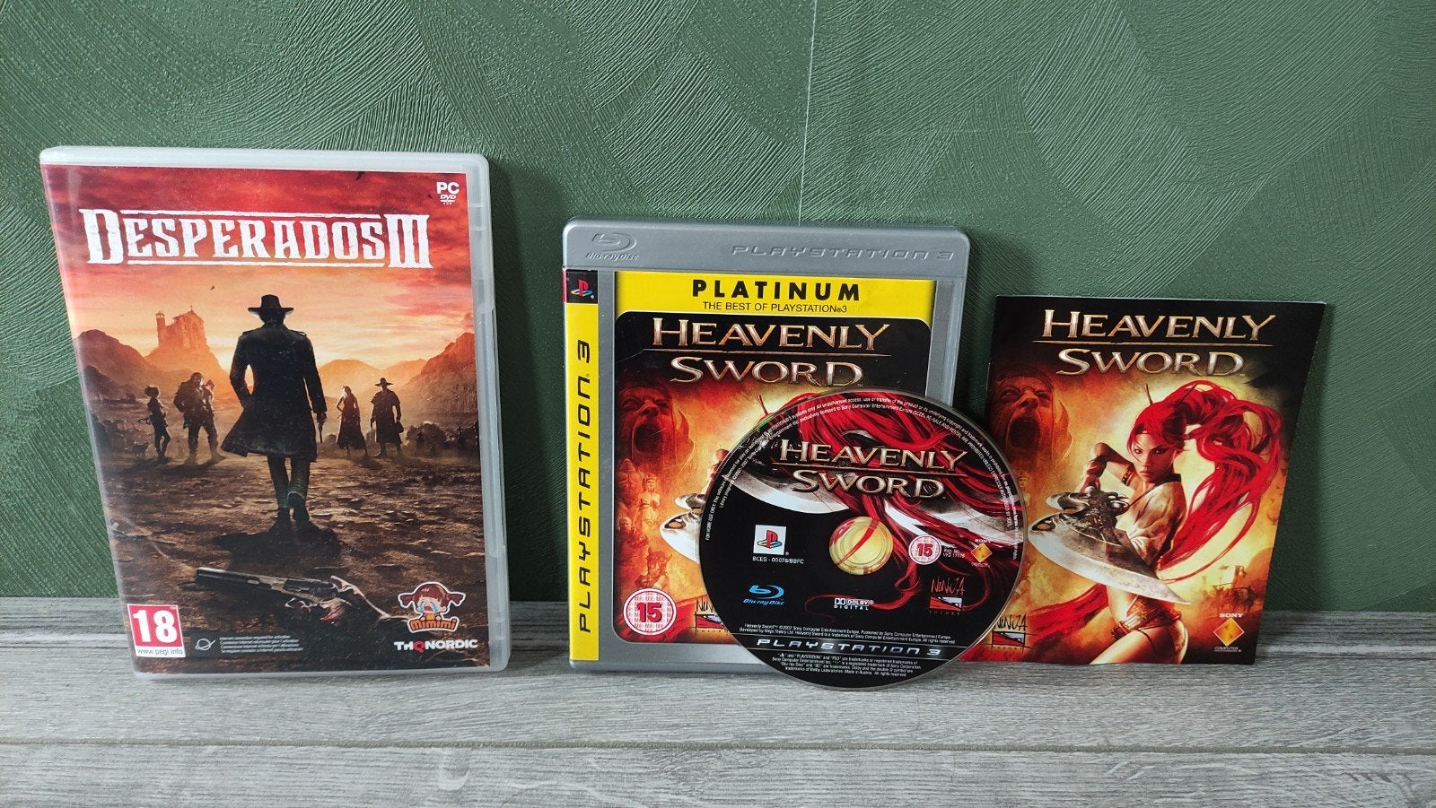 Heavenly sword ps3 en gratis desperados 3 pc game, 3 spelers of meer, Ophalen of Verzenden, Zo goed als nieuw, Vanaf 3 jaar
