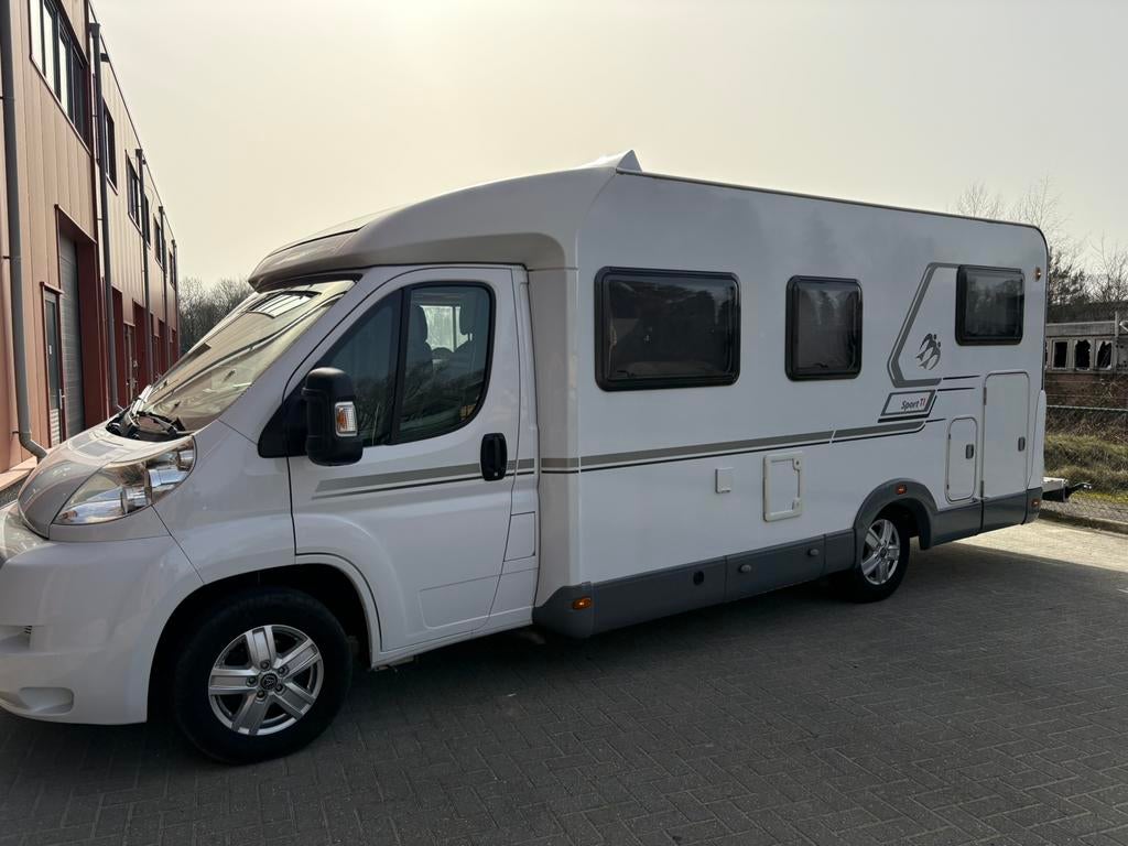 Knaus Sport Ti camper Fiat 3.0 motor, Caravans en Kamperen, Campers, Koelkast, Fiat, Bedrijf, Luifel