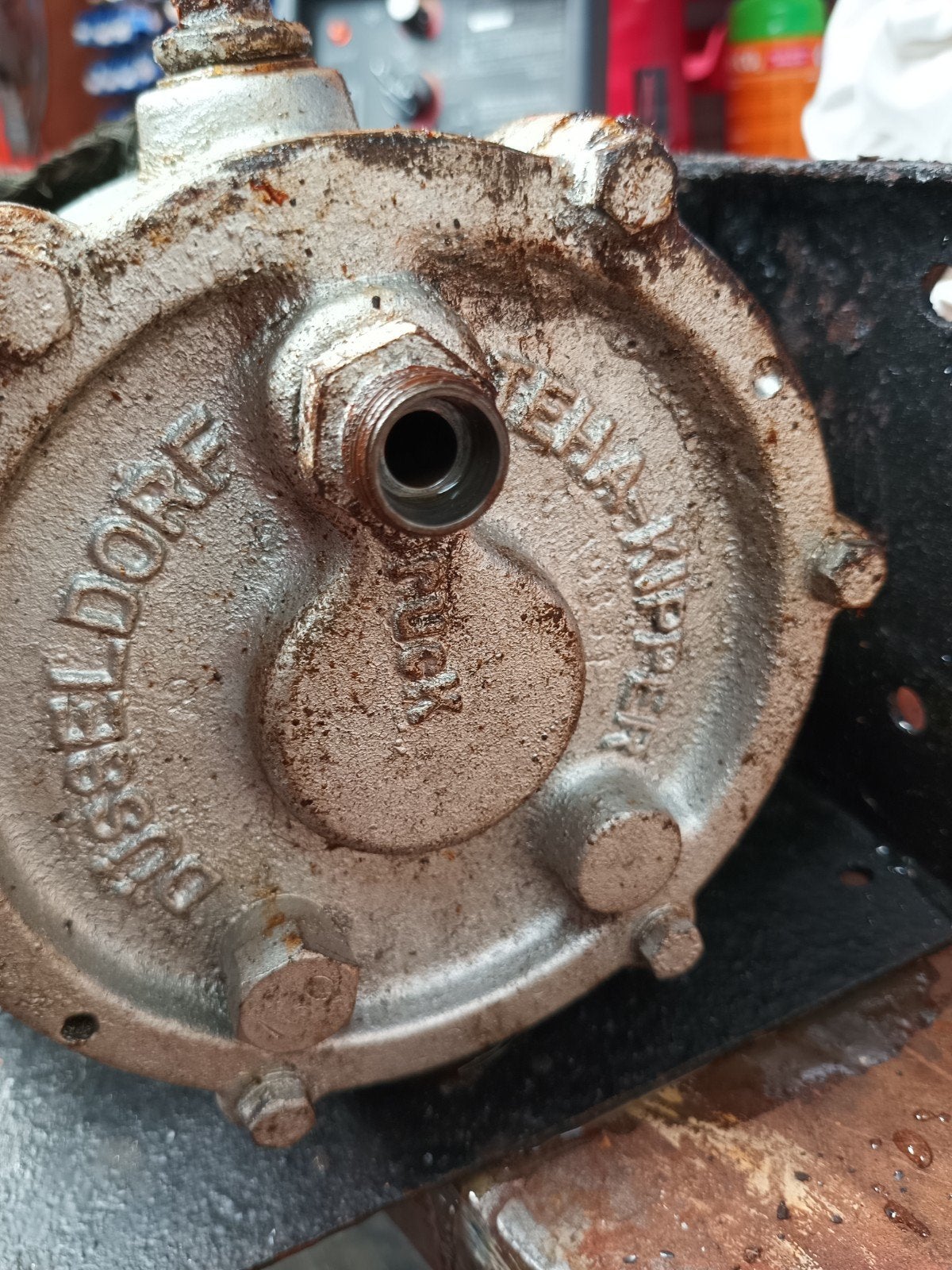 Ouderwetse Hydraulische Pomp Kieper, Ophalen, Gebruikt