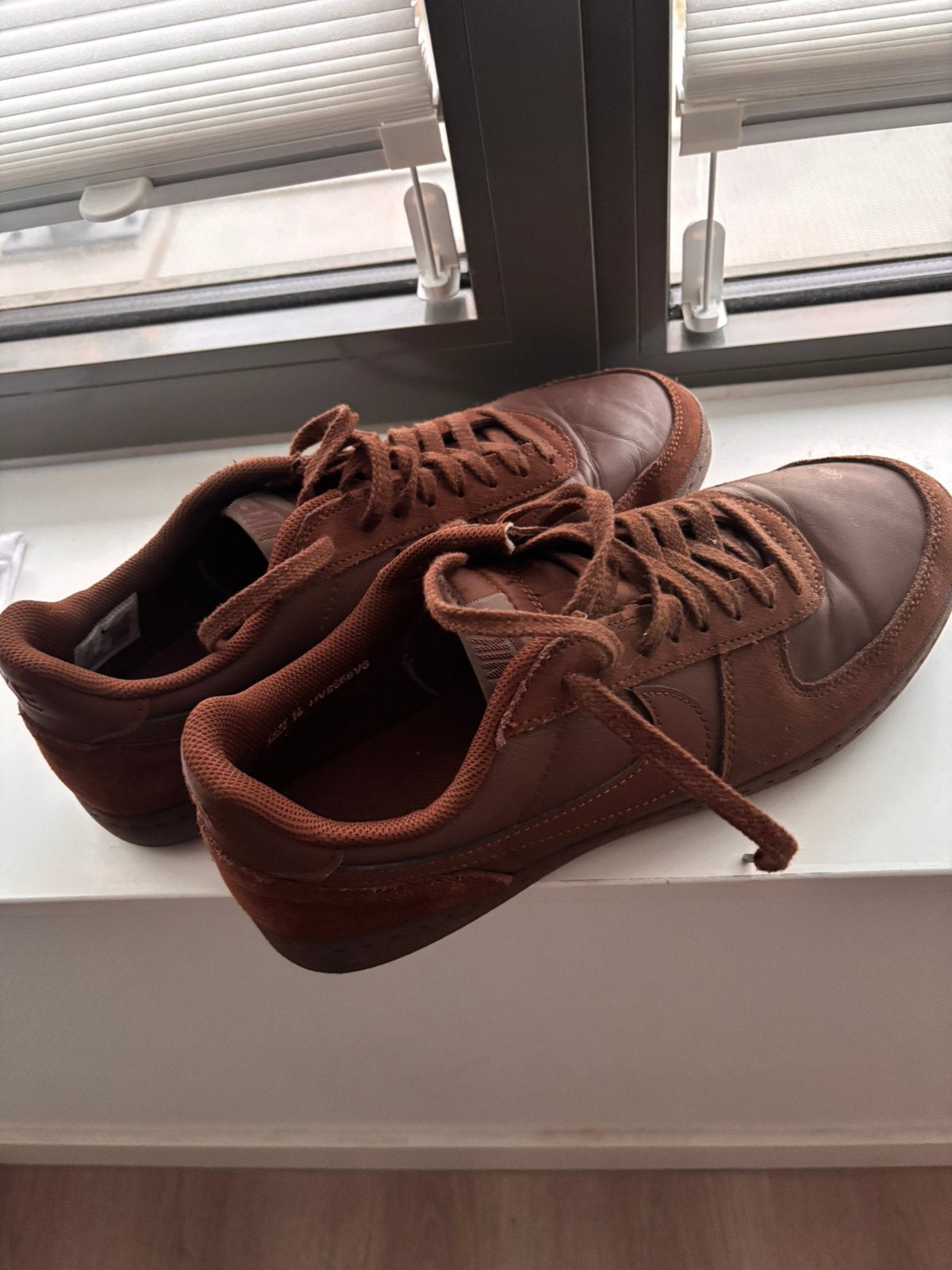Nike Field General bruin maat 48,5, Verzenden, Zo goed als nieuw, Bruin
