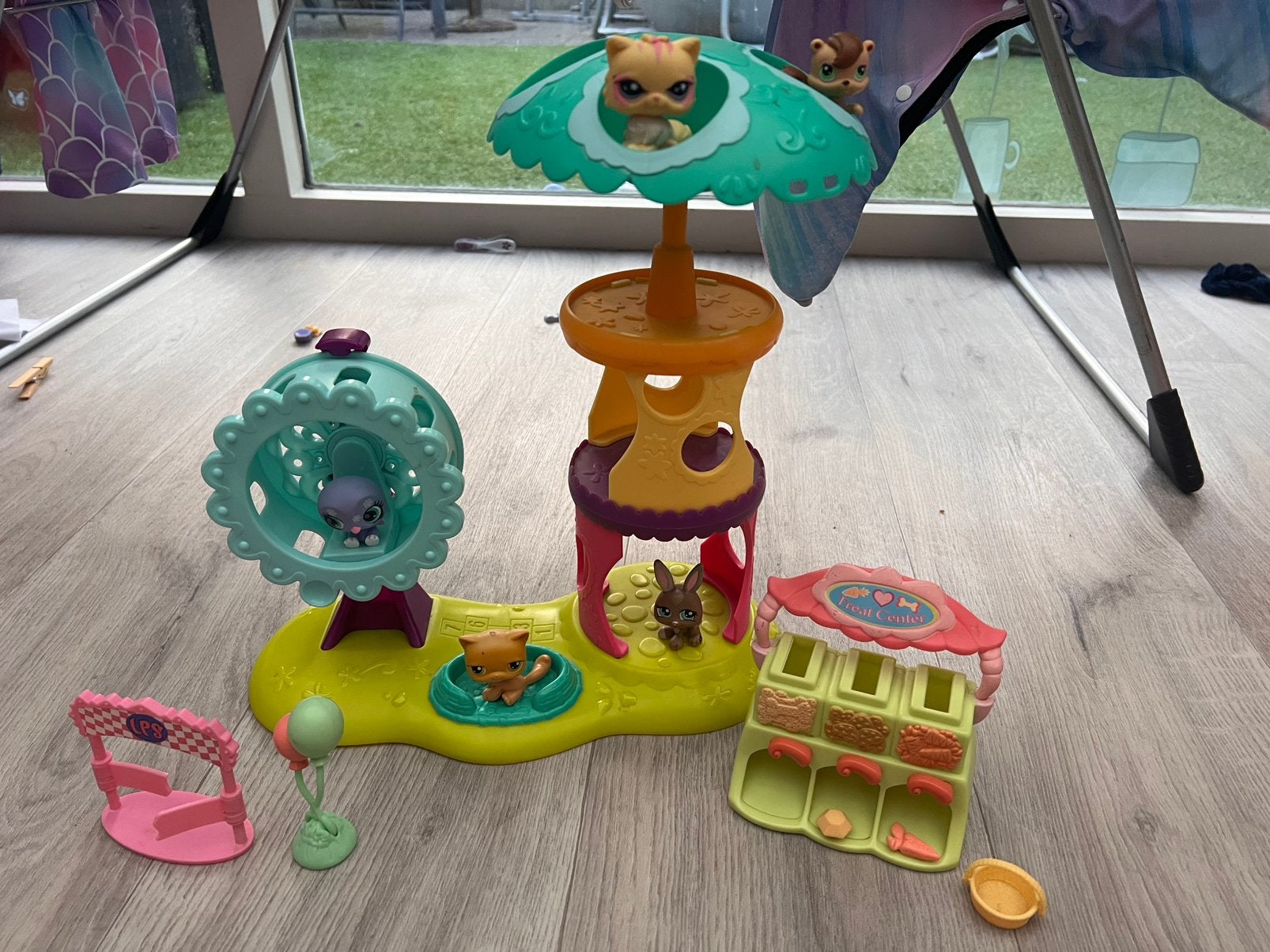 Little pets shop set incl pets draaimolen, lps, Ophalen of Verzenden, Zo goed als nieuw, Jongen of Meisje
