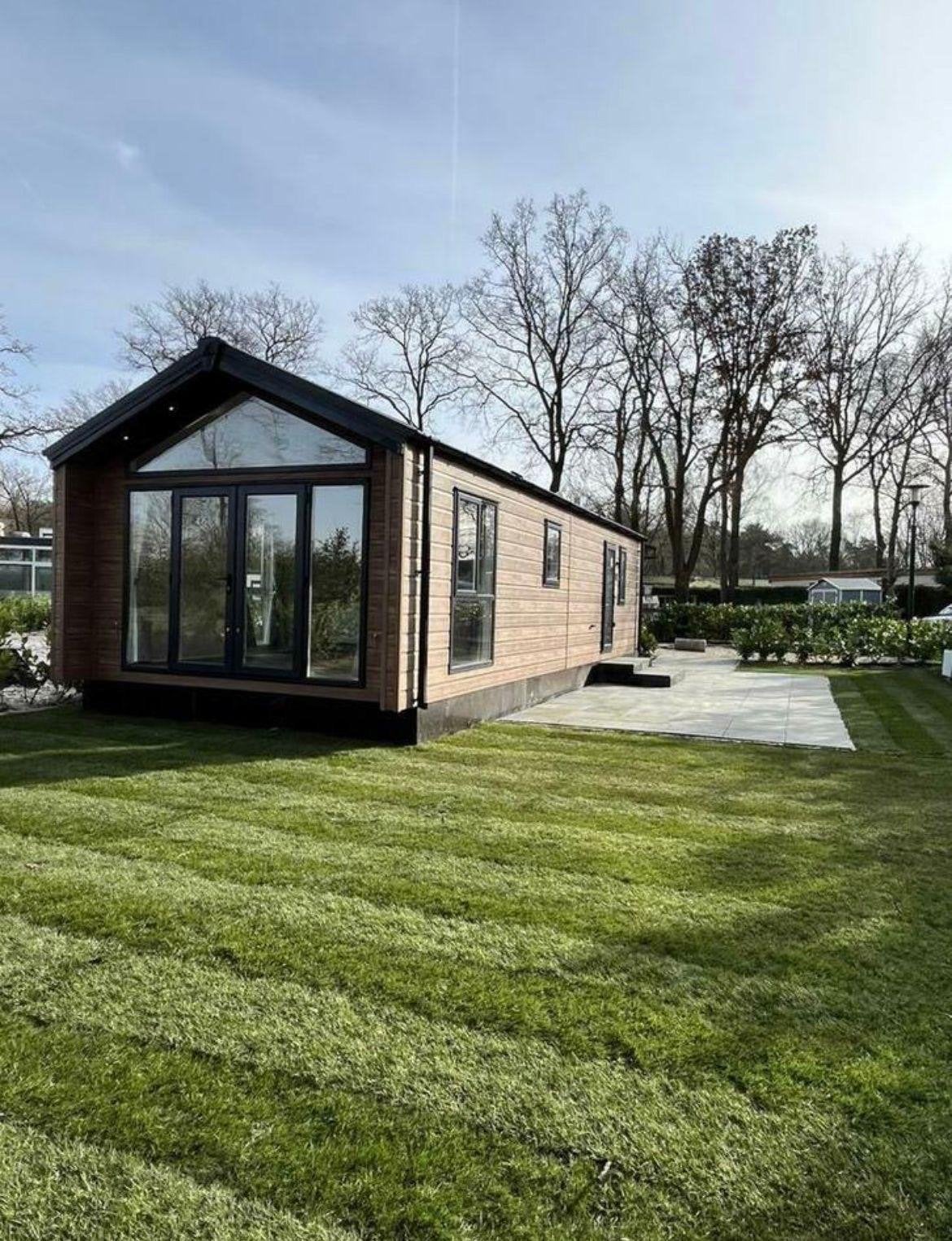 Luxe Chalet Sky || Huur - Recreatie || Breda - Tilburg ||