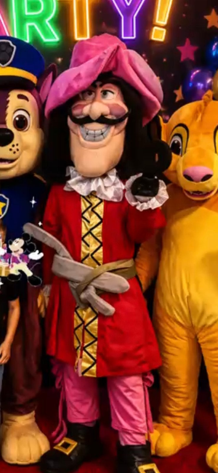 Kapitein haak mascotte, Ophalen, Zo goed als nieuw, Meisje