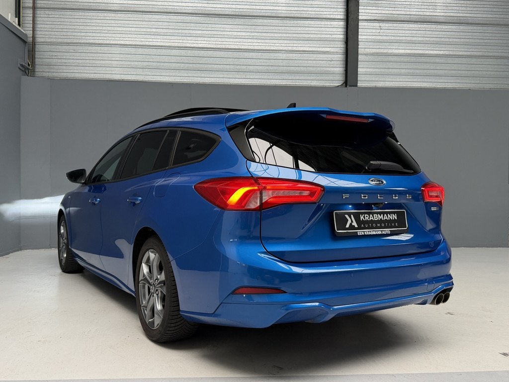 Ford FOCUS Wagon 1.0 EB Hybrid ST-Line X 155pk|Pano|Led|Adap, Auto's, Ford, Stof, Zwart, 19 km/l, 3 cilinders