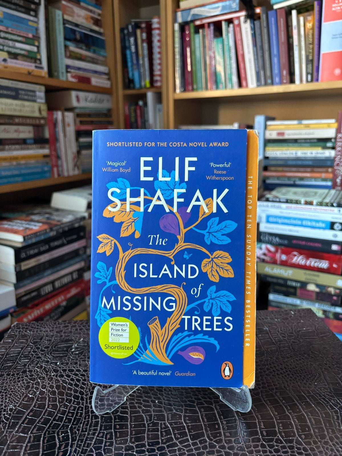 The Island of Missing Trees - Elif Shafak (Engels), Boeken, Ophalen of Verzenden, Zo goed als nieuw, Europa overig