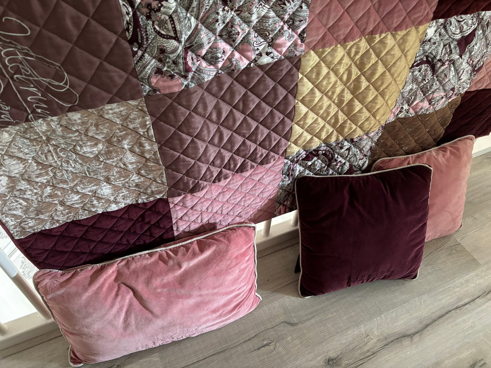 Rivièra Maison - 3 kussens en plaid, Ophalen, Gebruikt, Roze, Rechthoekig