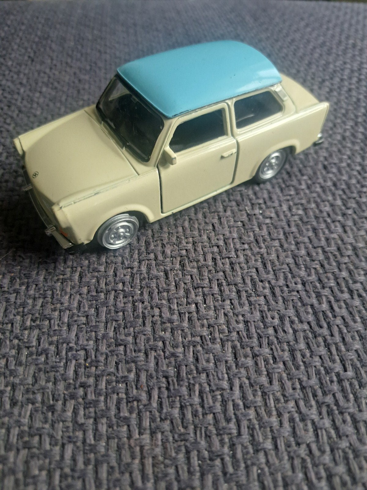Welly model trabant 601, Gebruikt, Auto, Ophalen of Verzenden, N.b