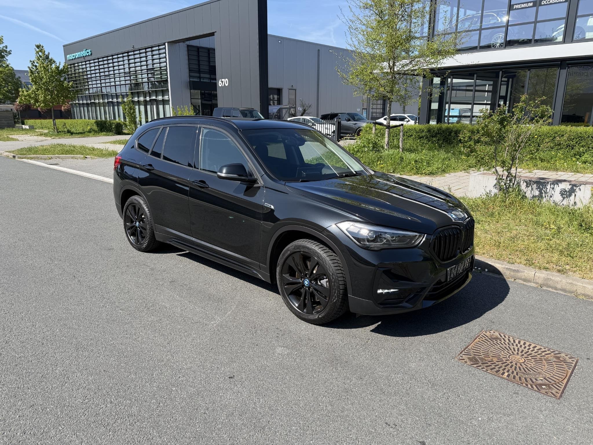 BMW X1 xDrive25e Exec. Sportline, Carplay, Camera, LED, Auto's, BMW, 12 maanden, Gebruikt, Euro 6, Leder en Stof