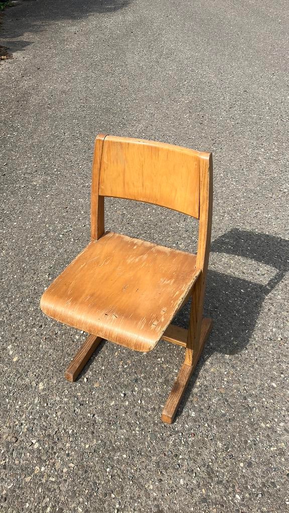 Kinderstoel, Kinderen en Baby's, Kinderkamer | Tafels en Stoelen, Ophalen of Verzenden, Gebruikt, Stoel(en)