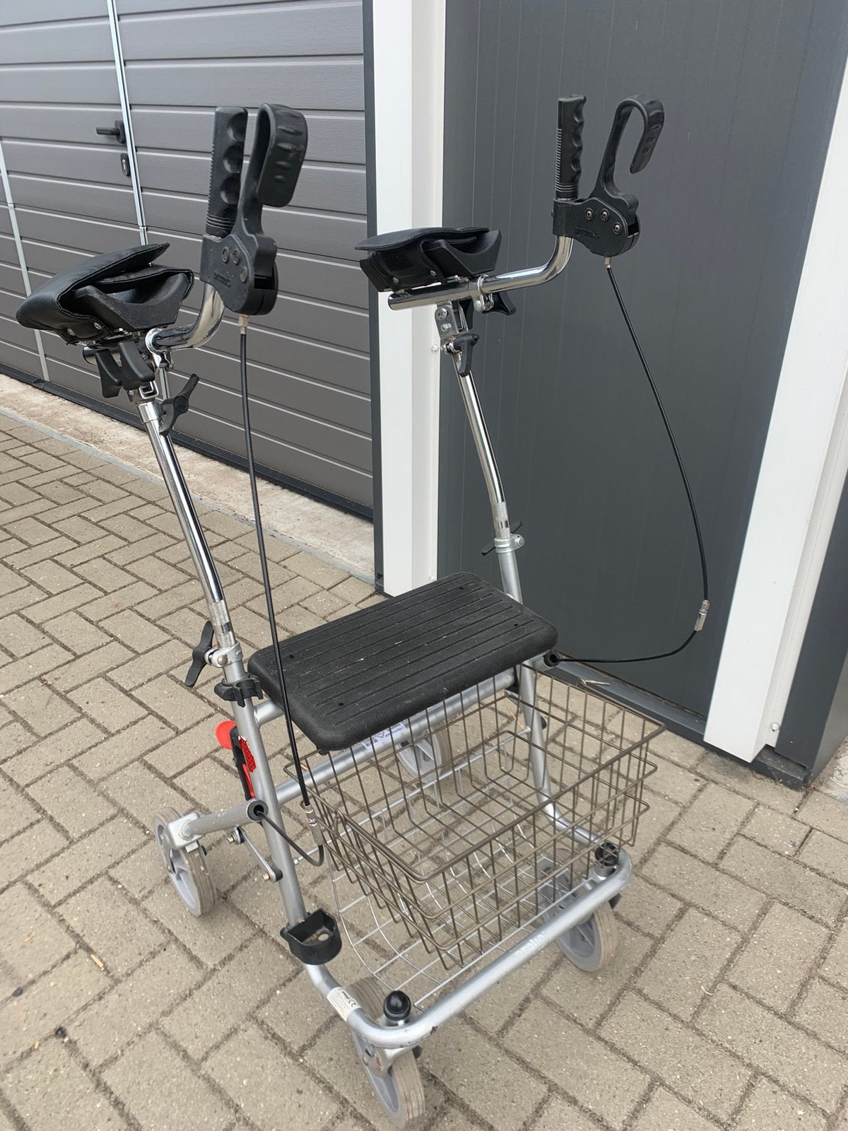 Premis provo Hoge armschaal-rollator rollater met armschalen, Diversen, Ophalen, Opvouwbaar, Gebruikt