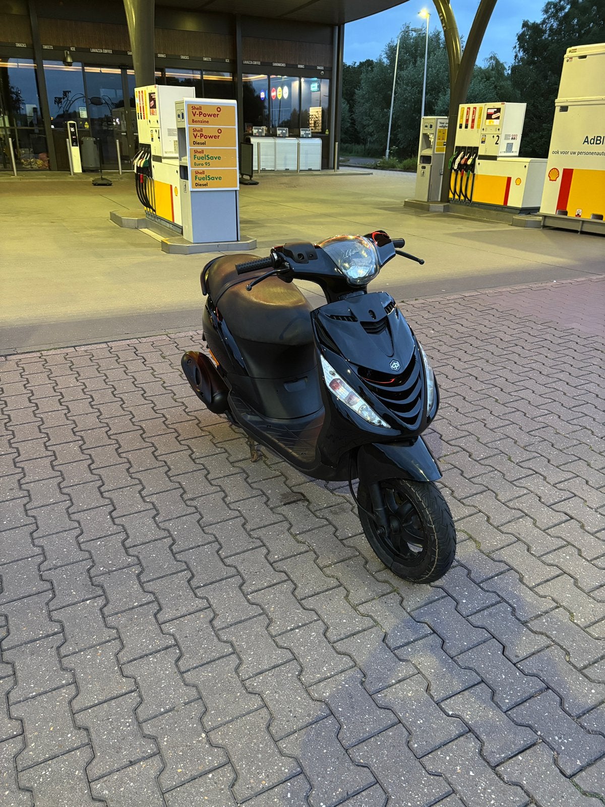 Piaggio zip, Fietsen en Brommers, Ophalen, Gebruikt, Zip, Benzine