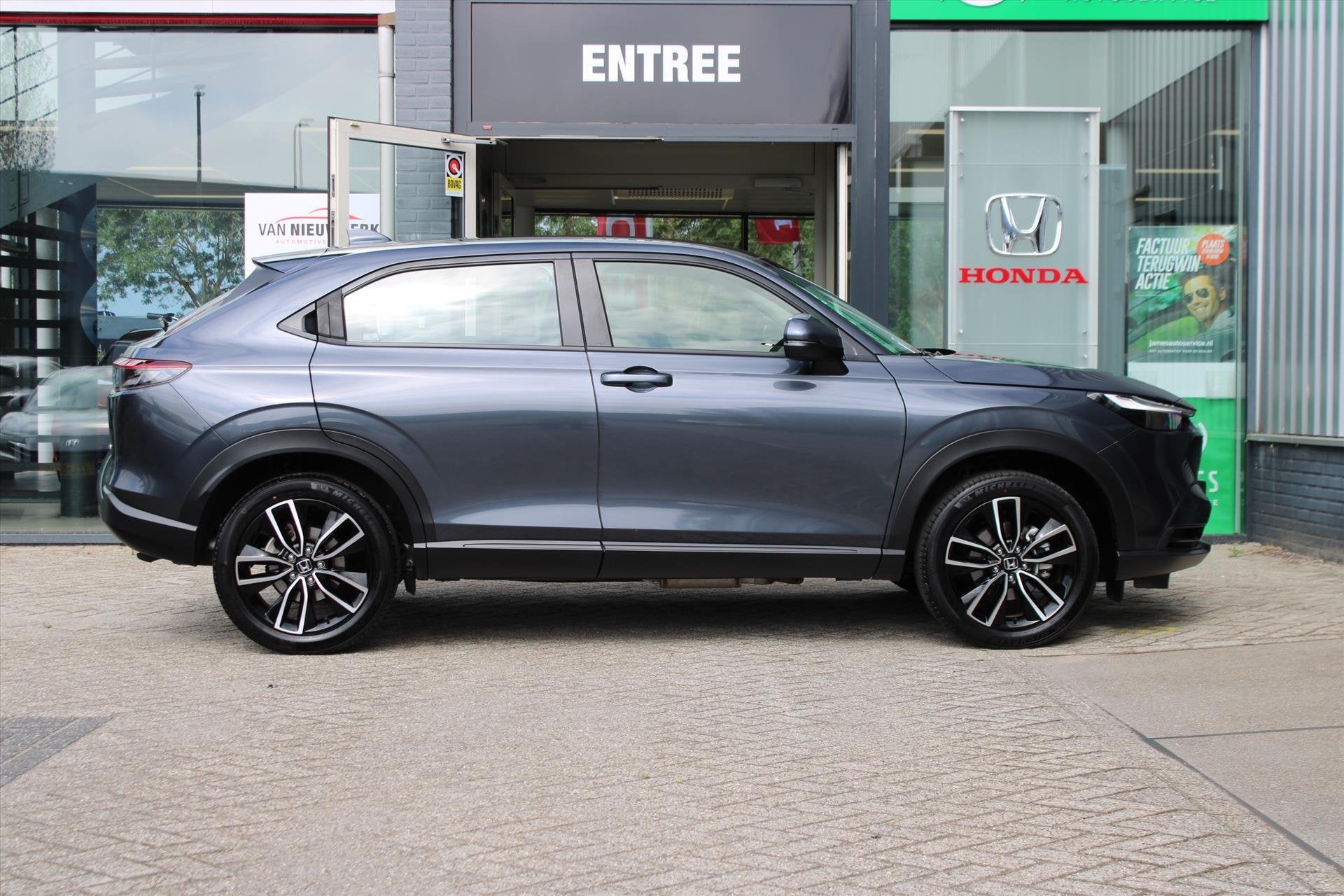 Honda HR-V 1.5 e:HEV Automaat Elegance | Carplay & Android |, 12 maanden, Stof, Origineel Nederlands, 19 km/l