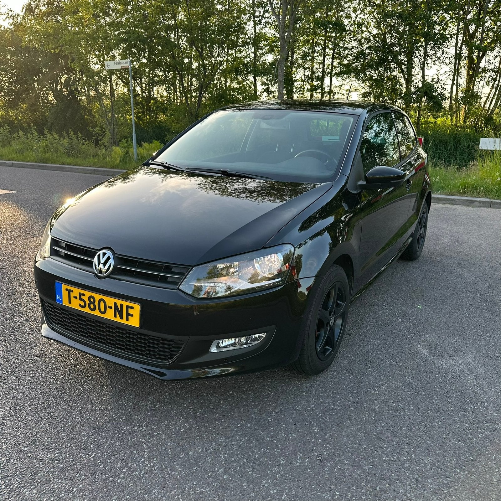 Volkswagen Polo 1.2 6V 44KW 5D My2009 2010 Zwart, Auto's, Voorwielaandrijving, 967 kg, 40 €/maand, 1198 cc