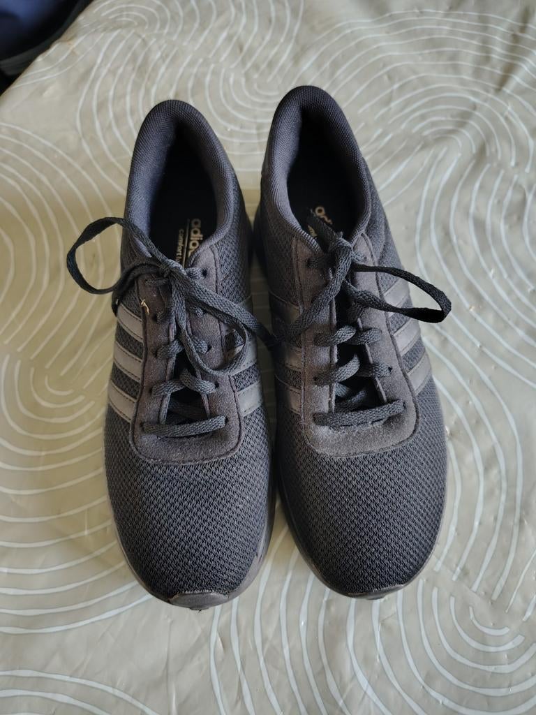 Keurige Adidas sneakers 38.5, Adidas, Jongen of Meisje, Schoenen, Ophalen of Verzenden
