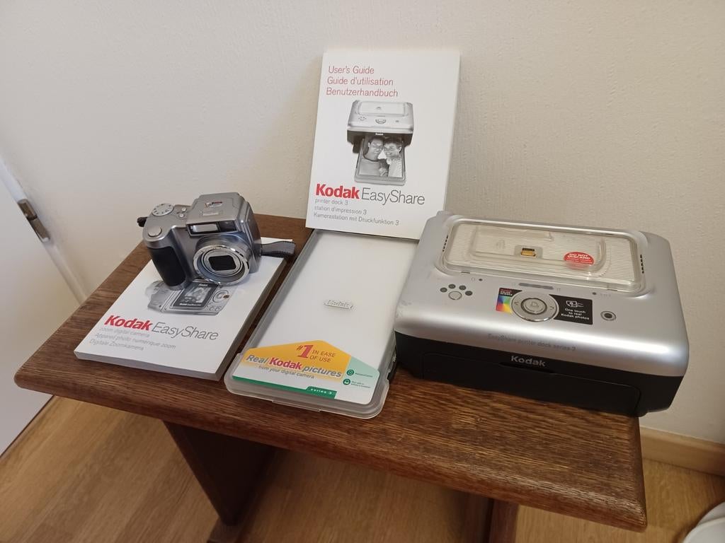 Kodak EasyShare Z700 Digitale Camera met Printer Dock 3, Gebruikt, Compact, Ophalen of Verzenden, Kodak