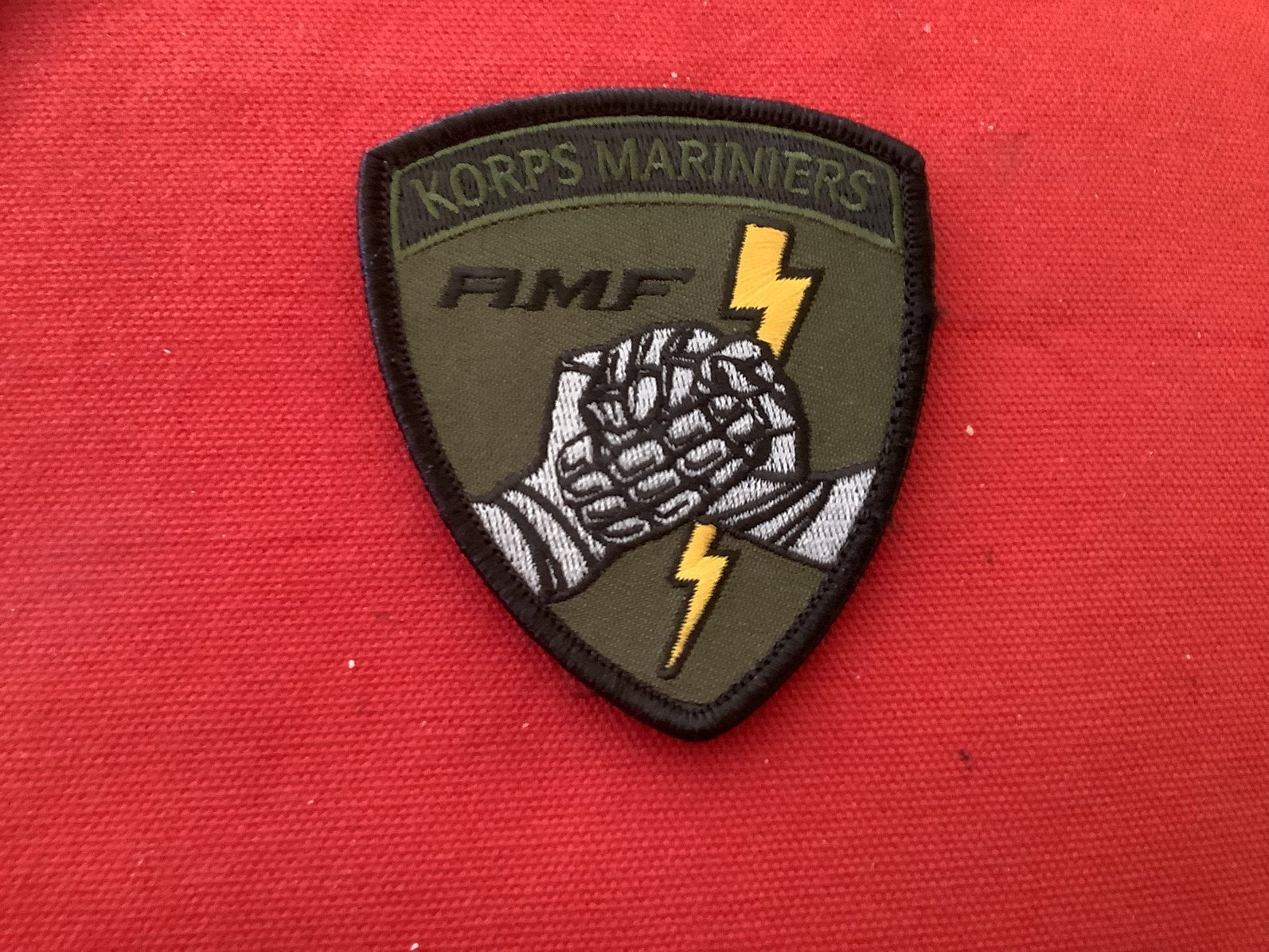 Badge van de Mariniers met velcro, Ophalen of Verzenden, Marine, Nederland, Embleem of Badge