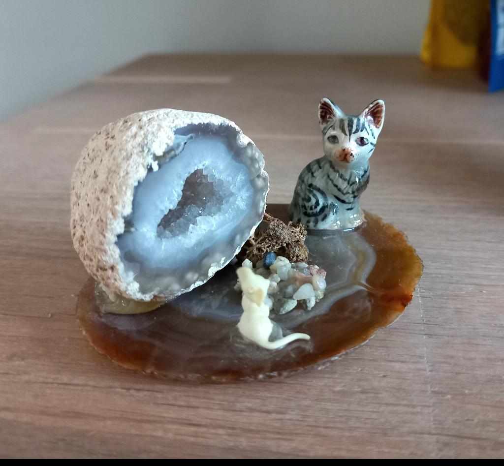 Agaatschijf en Agaatgeode met Kat en muis beeldje, Ophalen of Verzenden, Zo goed als nieuw, Dier