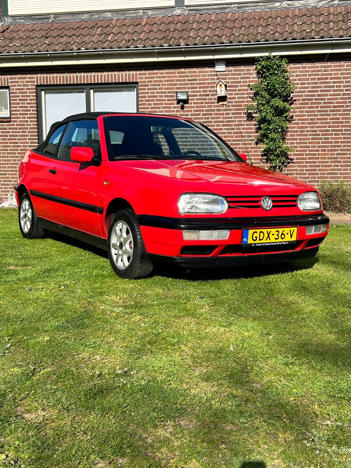 VOLKSWAGEN GOLF 1.9TDI CABRIO ROLLING STONE, Voorwielaandrijving, Zwart, 4 stoelen, 1200 kg