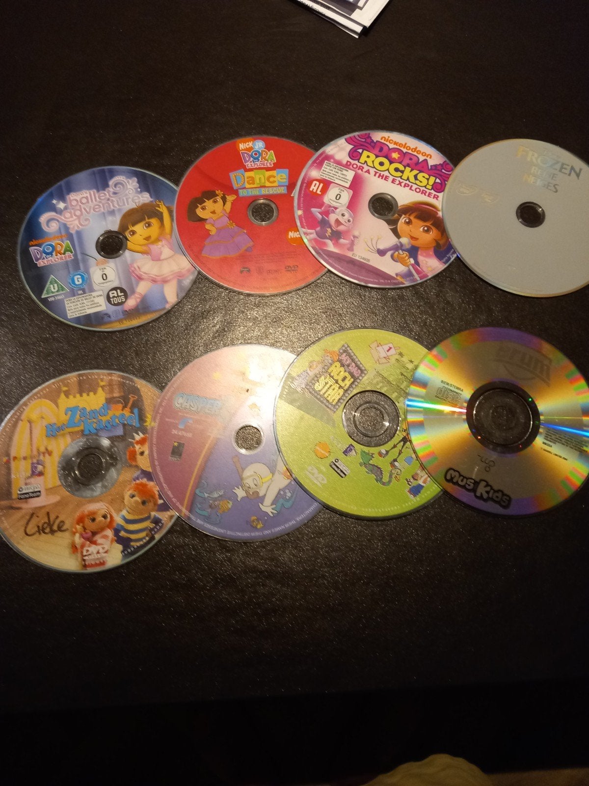 10 dvd's, dora , frozen, zandkasteel, boer boris,o.a., Alle leeftijden, Ophalen, Zo goed als nieuw
