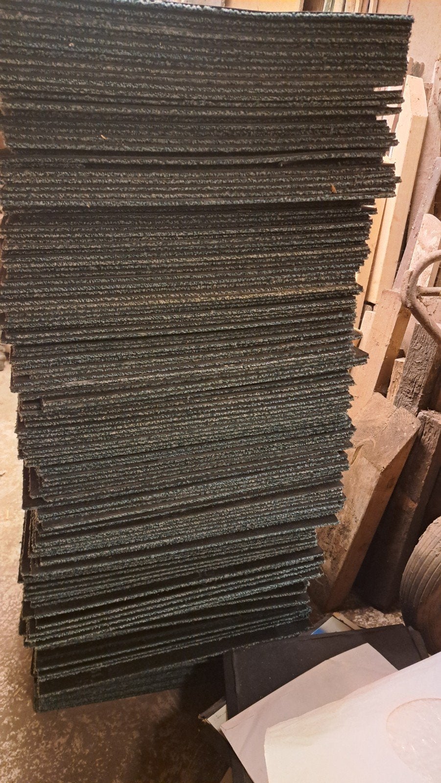 +/- 220 Heuga Tapijttegels Licht blauw. col 7317, Huis en Inrichting, Ophalen of Verzenden, Gebruikt, Blauw, Tapijttegels