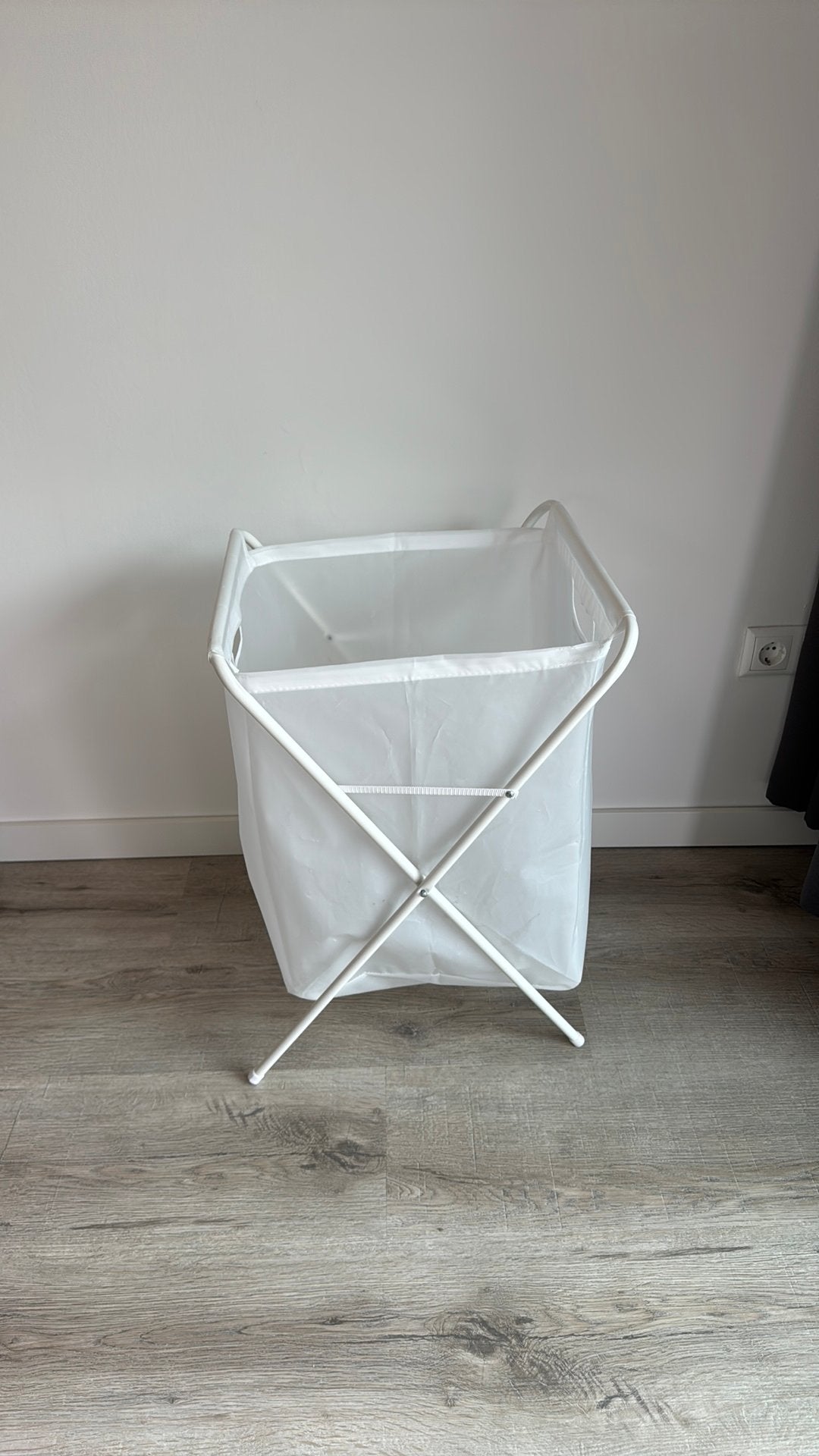 Witte inklapbare wasmand / waszak – nette staat, Ophalen, Zo goed als nieuw, Wit
