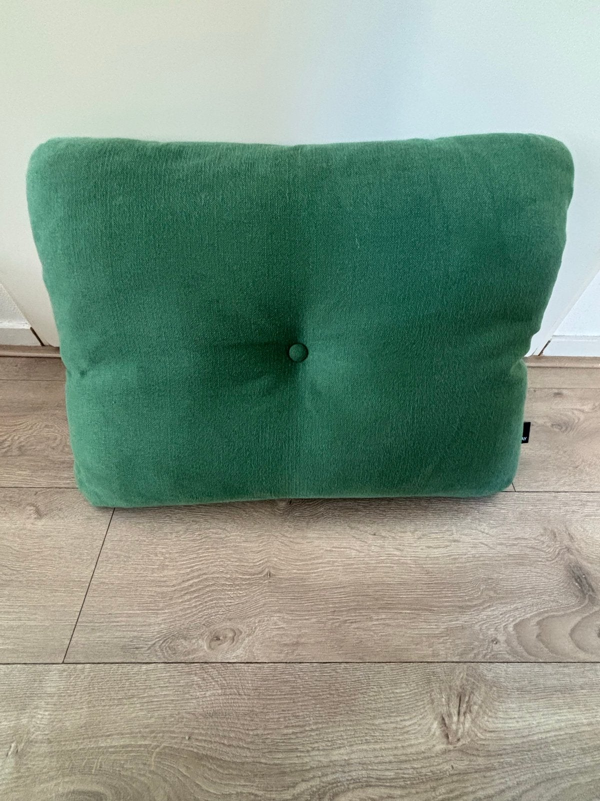 HAY Dot Cushion XL Mini Dot - Groen Sierkussen, Inclusief binnenkussen, Ophalen of Verzenden, Zo goed als nieuw, Sierkussen