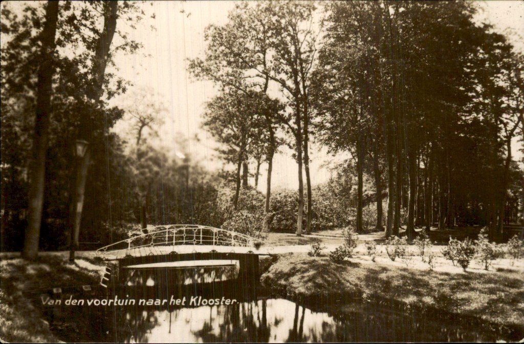 Voorschoten - Klooster - Voortuin, Verzamelen, Ansichtkaarten | Nederland, Ophalen of Verzenden, 1920 tot 1940, Gelopen, Zuid-Holland