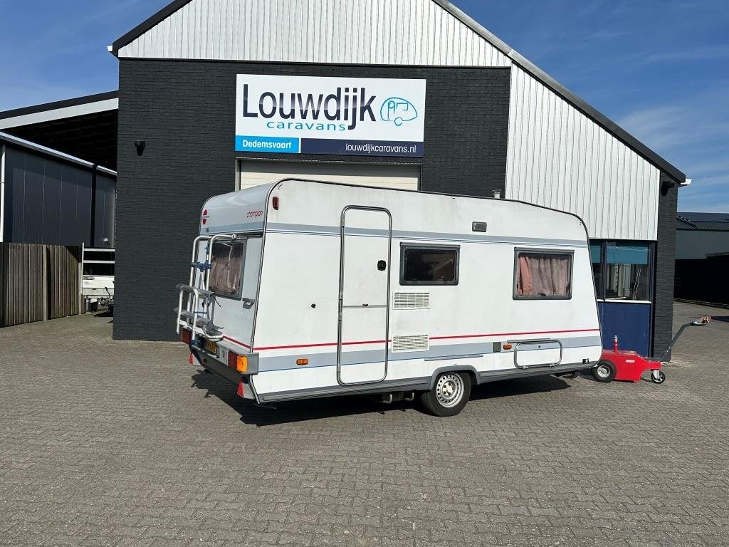 BURSTNER Club 430 TN ’95 (Vastbed, Treinzit), Vast bed, Bedrijf, 750 - 1000 kg, Bürstner