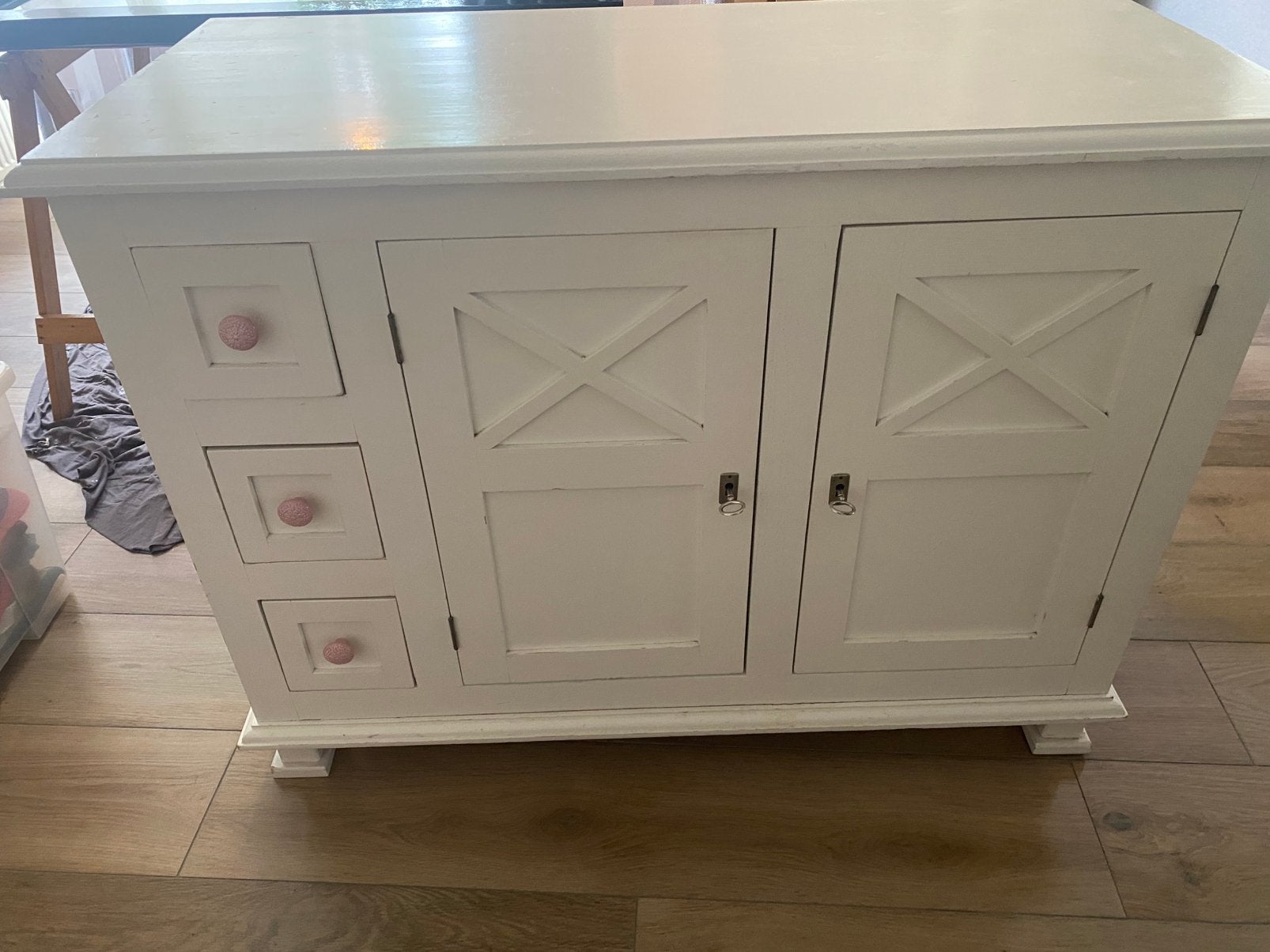 Witte massief houten commode kast, Huis en Inrichting, Ophalen, Gebruikt, 100 tot 150 cm, Overige houtsoorten