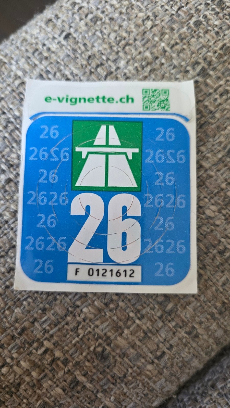 Vignet Zwitserland 2026 met bon, Tickets en Kaartjes, Autovignetten, Drie personen of meer
