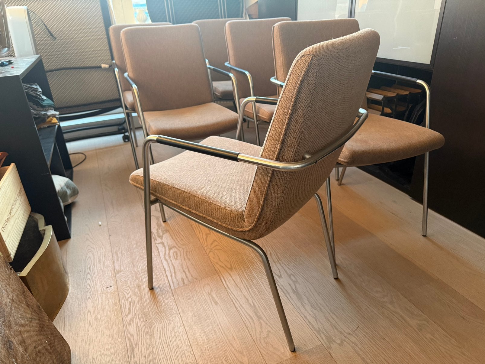 Comfortabele eetkamer stoelen Paul Young / Gelderland 1990s, Overige kleuren, Ophalen of Verzenden, Zo goed als nieuw, Stof